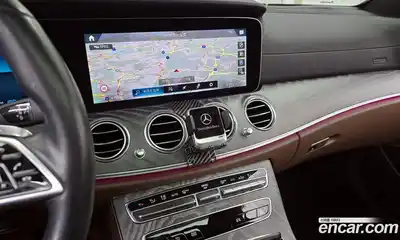 Mercedes-Benz E-Class 2023 2.0 Автомат в Москве № 139369, миниатюра 7