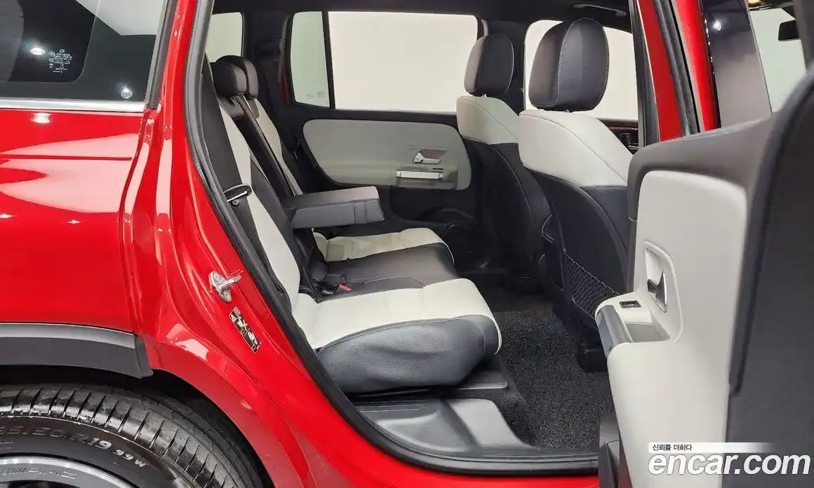 Mercedes-Benz GLB-Class 2020 2.0 Автомат в Москве № 141867, фото 15