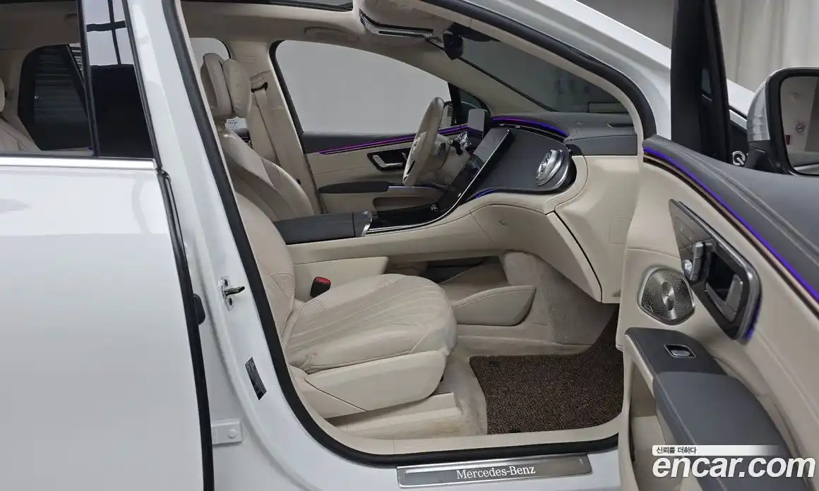 Mercedes-Benz EQS 2023 0.3 Автомат в Москве № 142585, фото 11