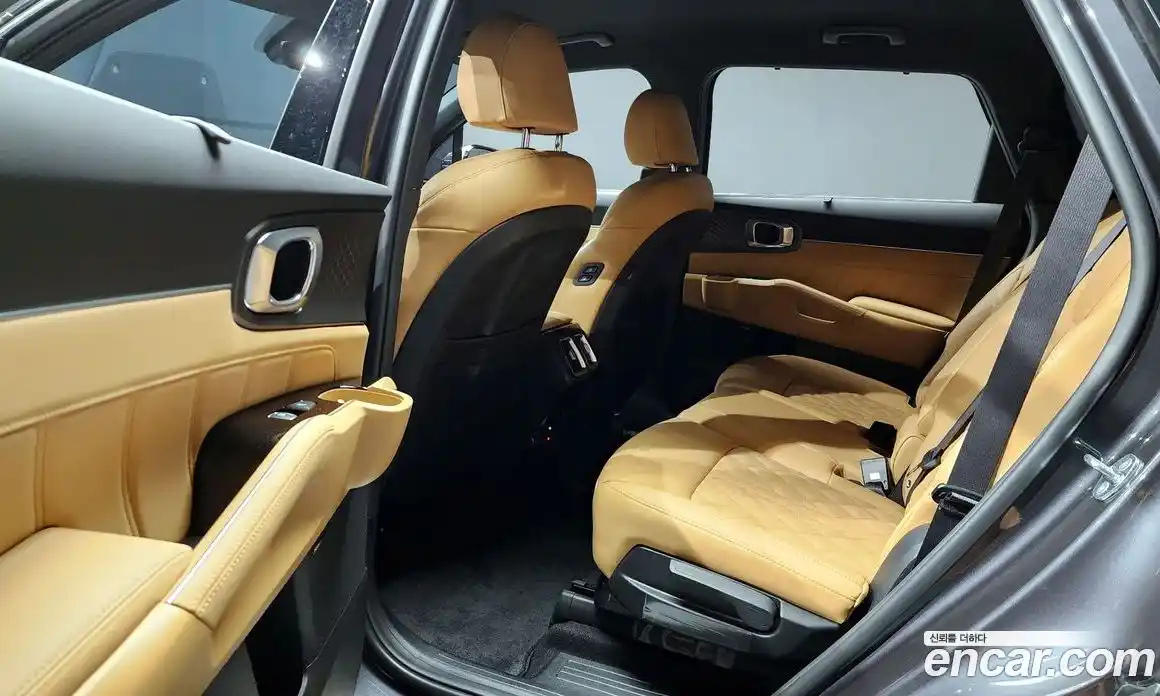 Kia Sorento 2023 1.6 Автомат в Москве № 14404, фото 15