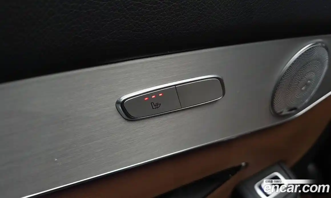 Mercedes-Benz GLC-Class 2020 2.0 Автомат в Москве № 144622, фото 20