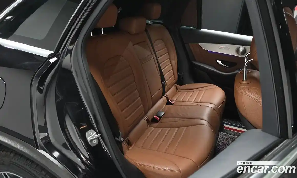 Mercedes-Benz GLC-Class 2020 2.0 Автомат в Москве № 144622, фото 3