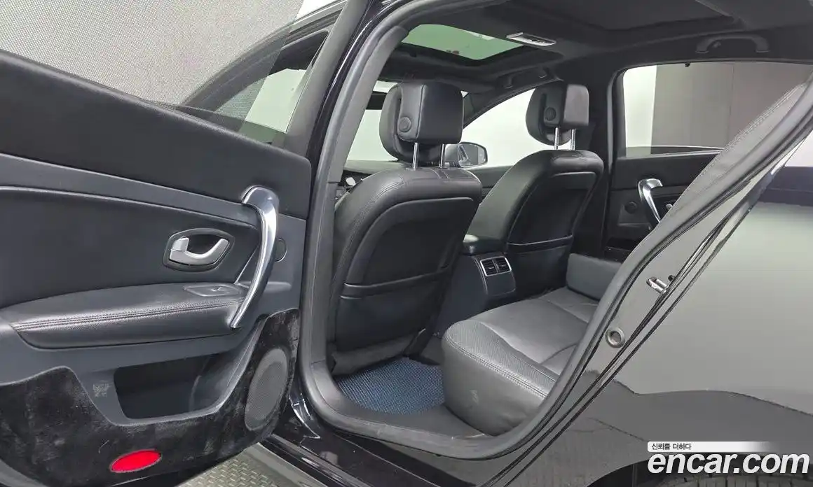 Renault SM5 2013 2.0 Автомат в Москве № 147904, фото 15