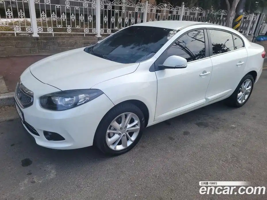Renault SM3 2014 1.6 Автомат в Москве № 152822, фото 6