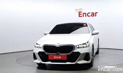 BMW 5-Series 2025 2.0 Автомат в Москве № 153362, миниатюра 3