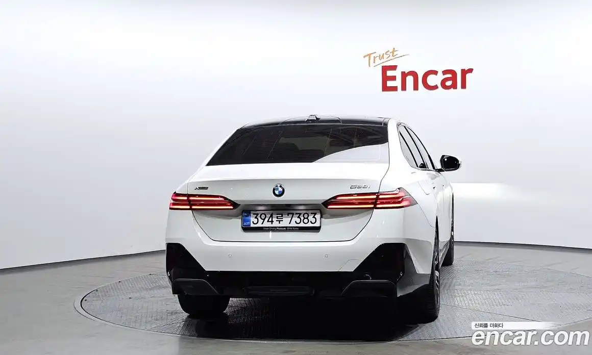 BMW 5-Series 2025 2.0 Автомат в Москве № 153362, фото 4