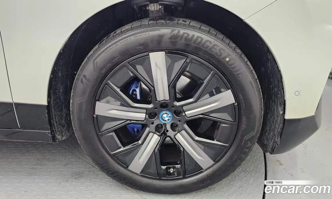 BMW iX 2025 0.3 Автомат в Москве № 153515, фото 13