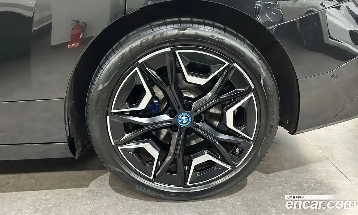 BMW iX 2024 Автомат в Москве № 154040, фото 5