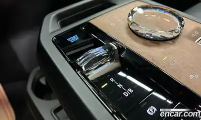 BMW iX 2024 Автомат в Москве № 154040, миниатюра 9