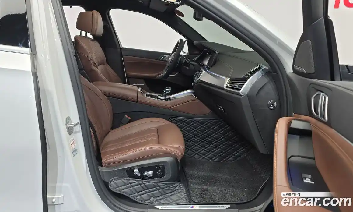 BMW X6 2023 3.0 Автомат в Москве № 154266, фото 7