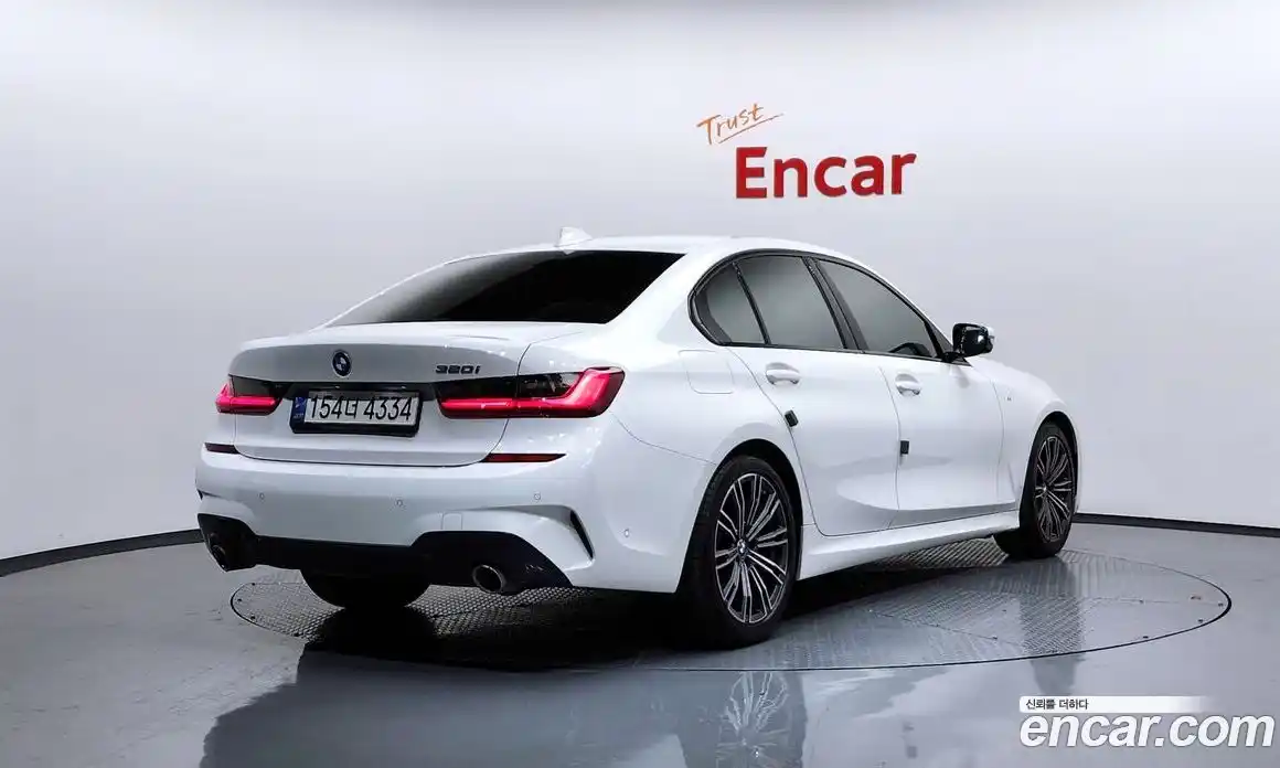 BMW 3-Series 2022 2.0 Автомат в Москве № 154633, фото 2