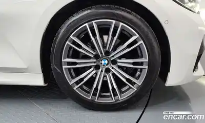 BMW 3-Series 2022 2.0 Автомат в Москве № 154633, миниатюра 5