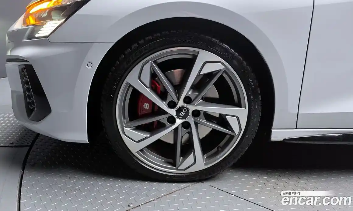 Audi S3 2023 2.0 Автомат в Москве № 154845, фото 5