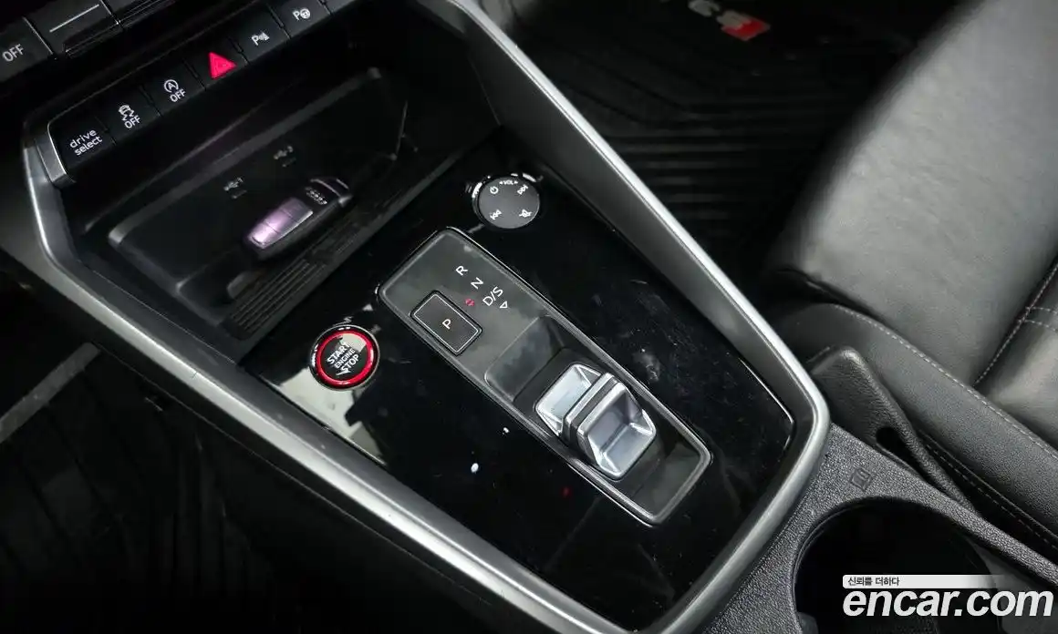 Audi S3 2023 2.0 Автомат в Москве № 154845, фото 9