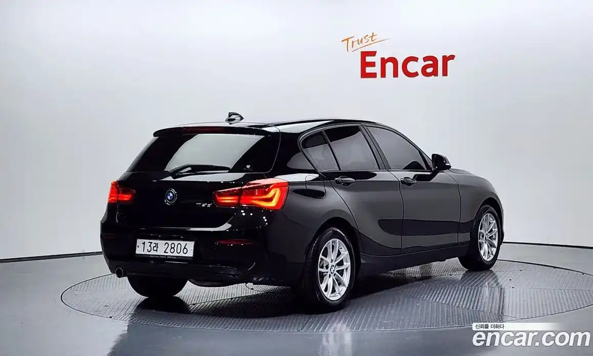 BMW 1-Series 2018 2.0 Автомат в Москве № 157425, фото 9