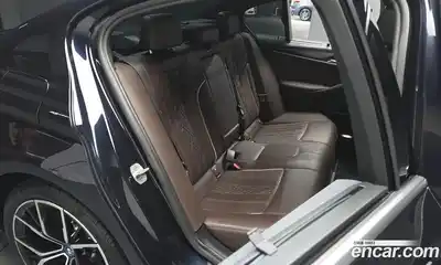 BMW 5-Series 2022 2.0 Автомат в Москве № 159079, миниатюра 10