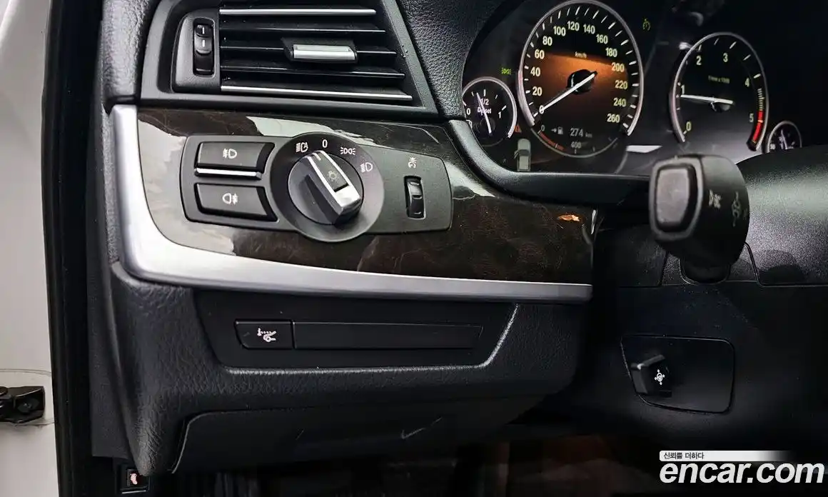 BMW 5-Series 2011 2.0 Автомат в Москве № 159506, фото 4