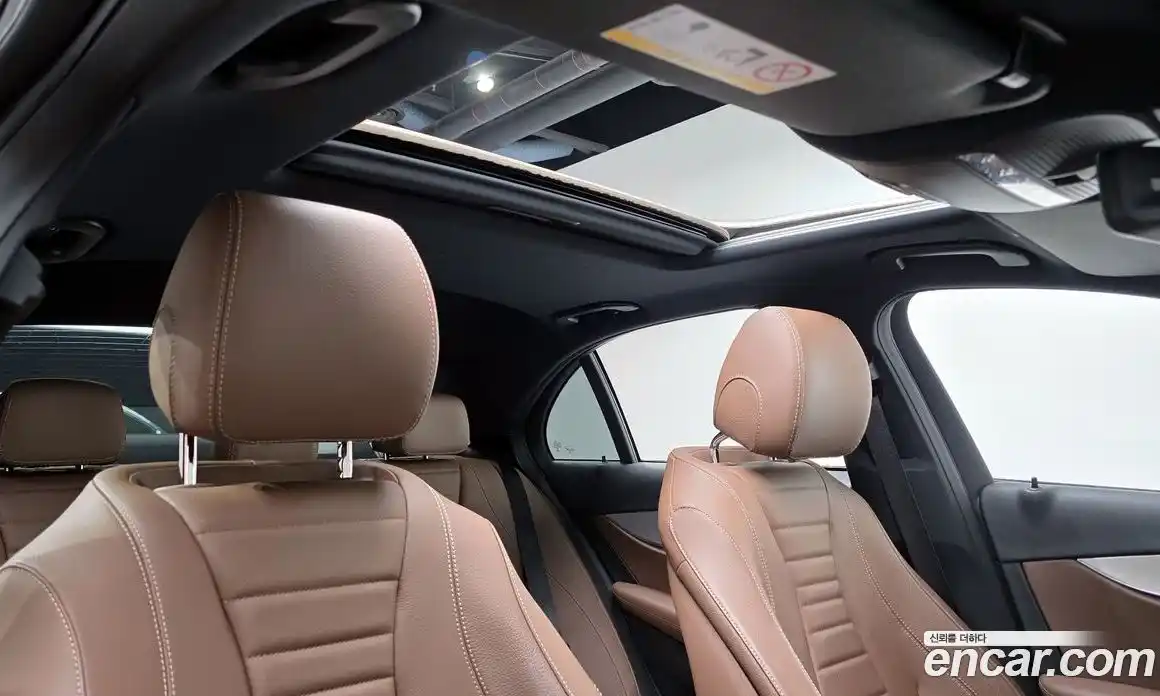 Mercedes-Benz E-Class 2021 2.0 Автомат в Москве № 161195, фото 16