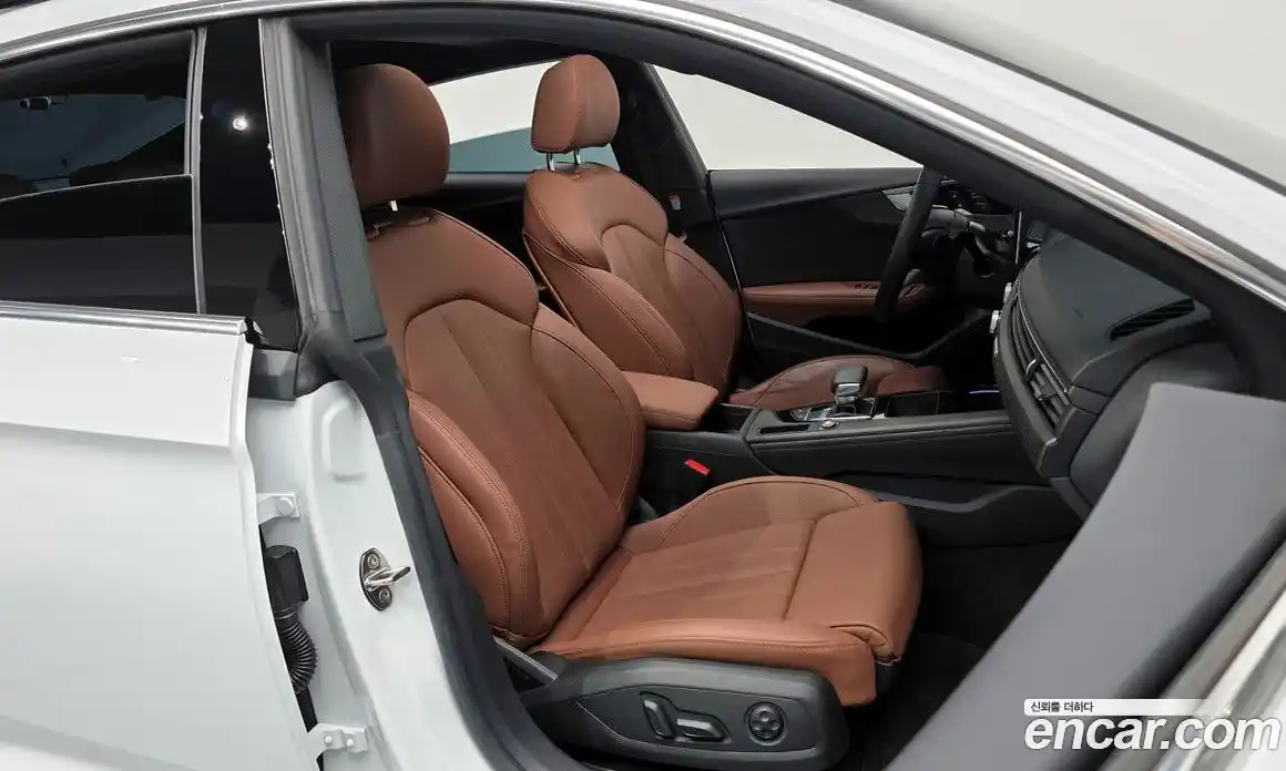 Audi A5 2023 2.0 Автомат в Москве № 162386, фото 14