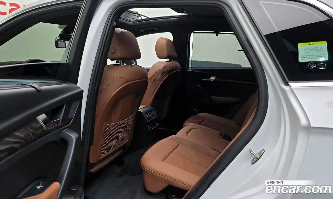 Audi Q5 2023 2.0 Автомат в Москве № 162401, фото 12