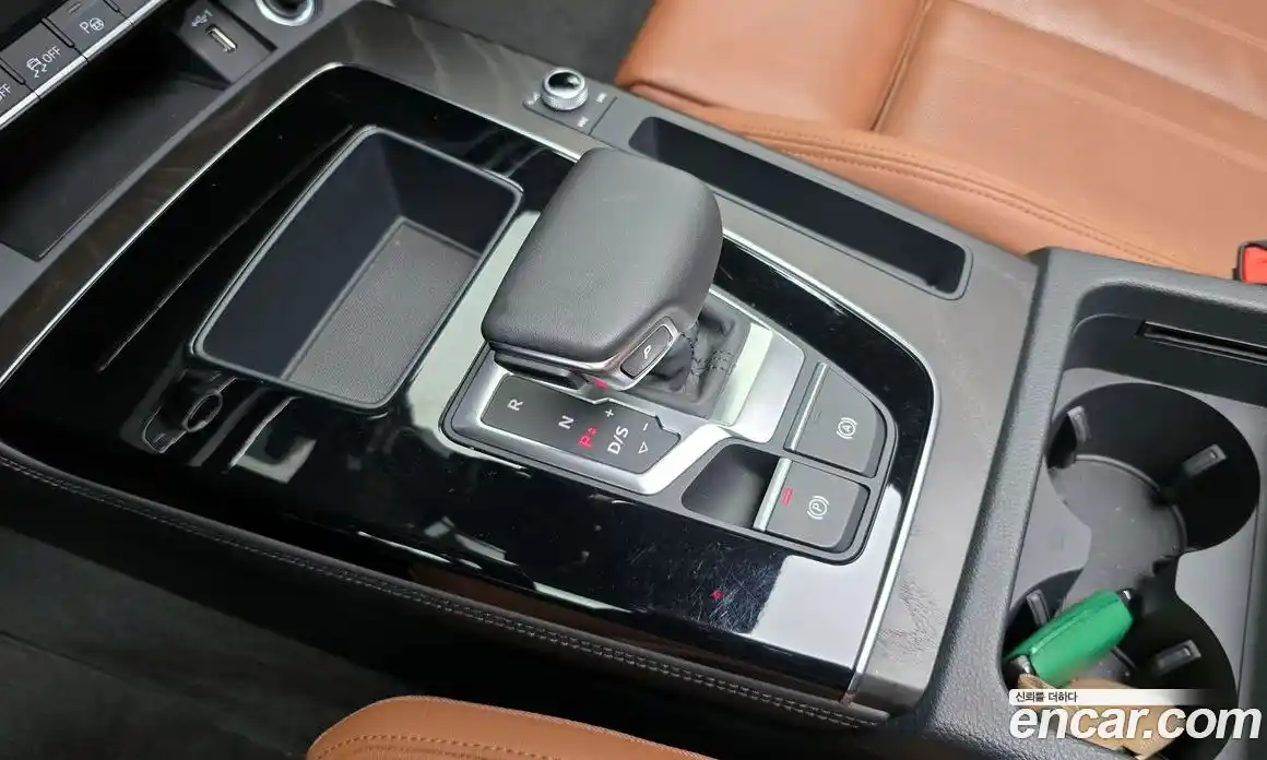 Audi Q5 2023 2.0 Автомат в Москве № 162401, фото 9