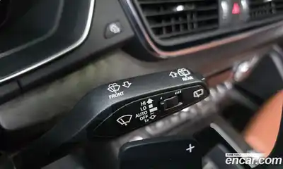 Audi Q5 2023 2.0 Автомат в Москве № 162776, миниатюра 11