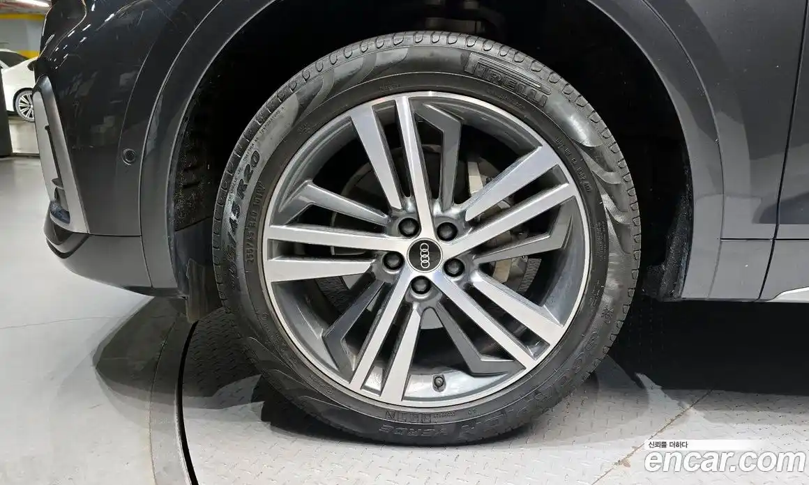 Audi Q5 2023 2.0 Автомат в Москве № 162776, фото 19