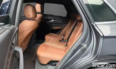 Audi Q5 2023 2.0 Автомат в Москве № 162776, миниатюра 9