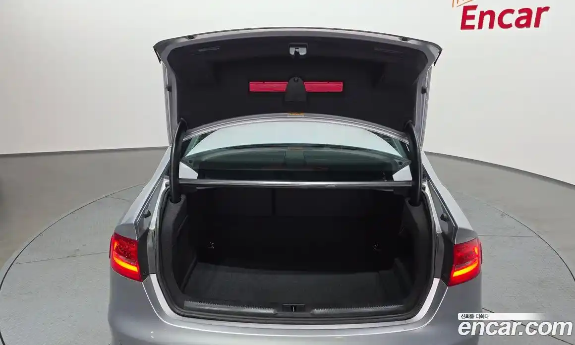 Audi A4 2015 2.0 Автомат в Москве № 163449, фото 6