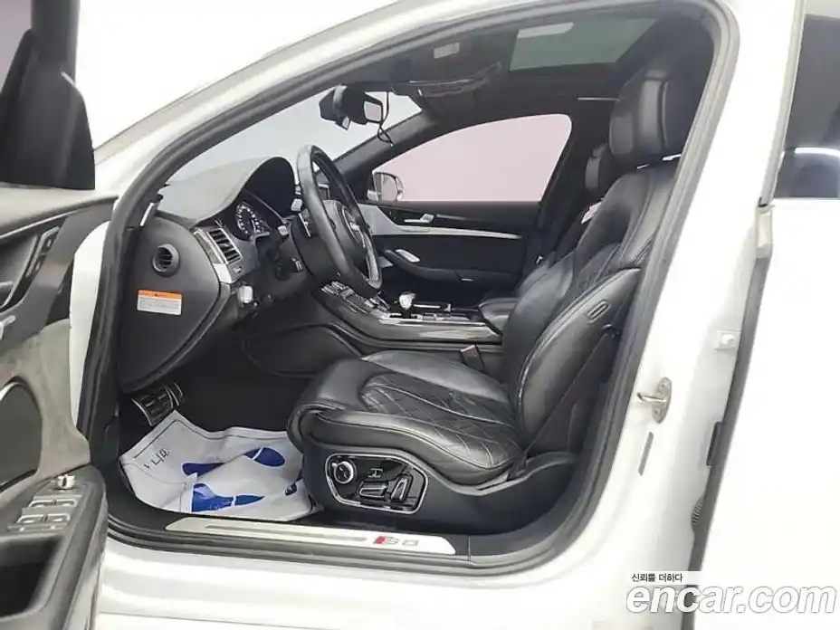 Audi S8 2013 4.0 Автомат в Москве № 163820, фото 11