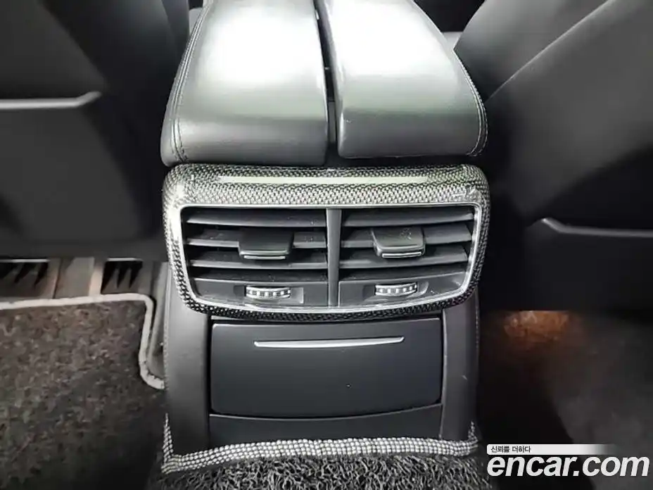 Audi S8 2013 4.0 Автомат в Москве № 163820, фото 13