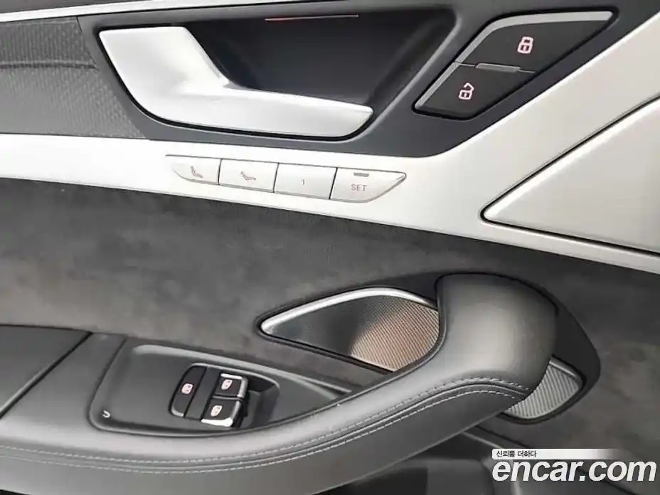 Audi S8 2013 4.0 Автомат в Москве № 163820, фото 14