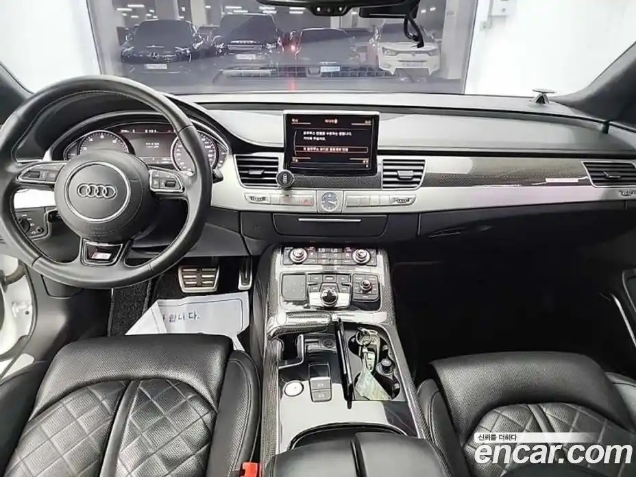 Audi S8 2013 4.0 Автомат в Москве № 163820, фото 7