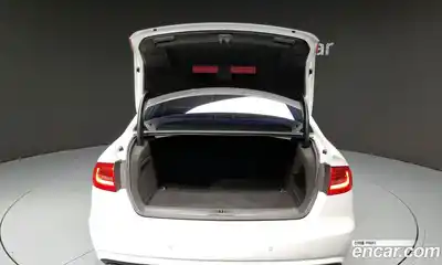 Audi A4 2015 2.0 Автомат в Москве № 163846, миниатюра 3