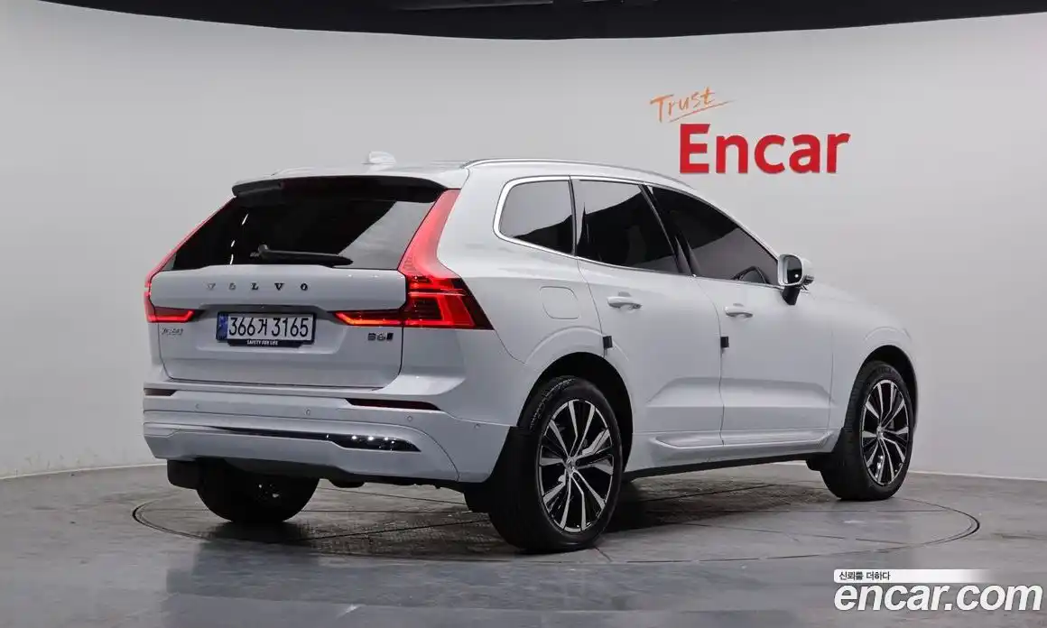 Volvo XC60 2025 2.0 Автомат в Москве № 164300, фото 17