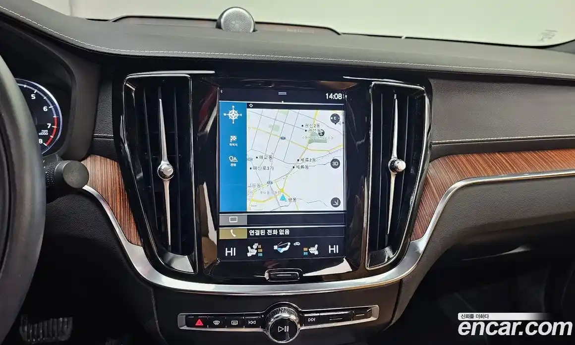 Volvo S60 2022 2.0 Автомат в Москве № 164464, фото 16