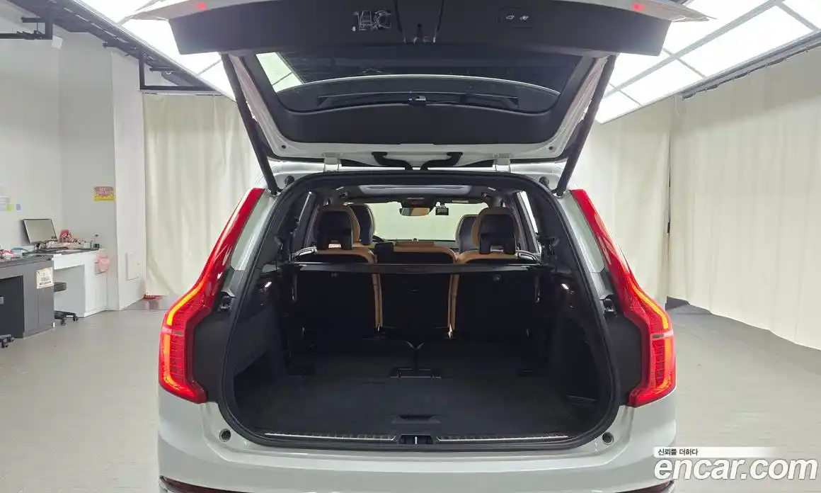Volvo XC90 2022 2.0 Автомат в Москве № 164519, фото 13