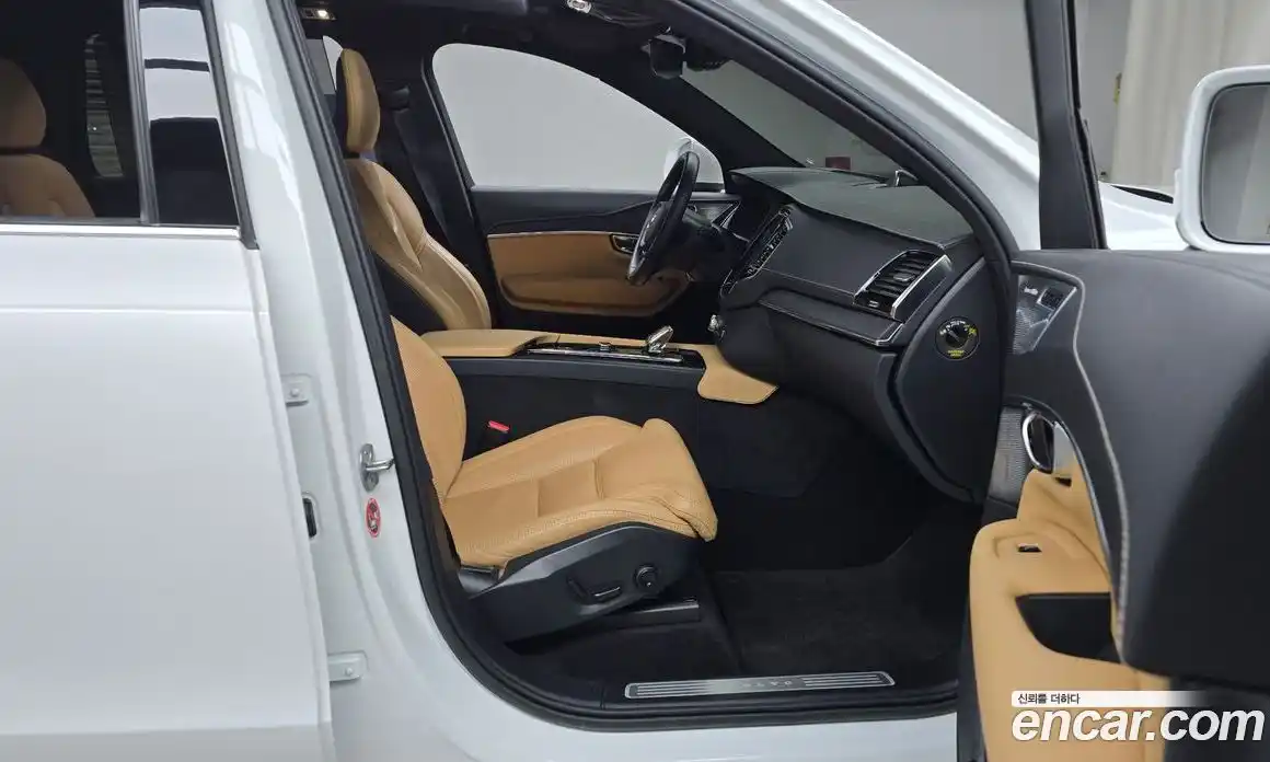 Volvo XC90 2022 2.0 Автомат в Москве № 164519, фото 10