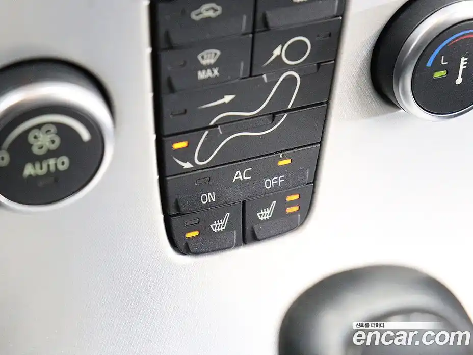 Volvo C30 2012 2.0 Автомат в Москве № 164858, фото 11