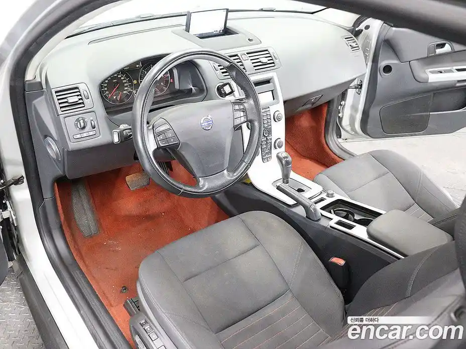 Volvo C30 2012 2.0 Автомат в Москве № 164858, фото 14