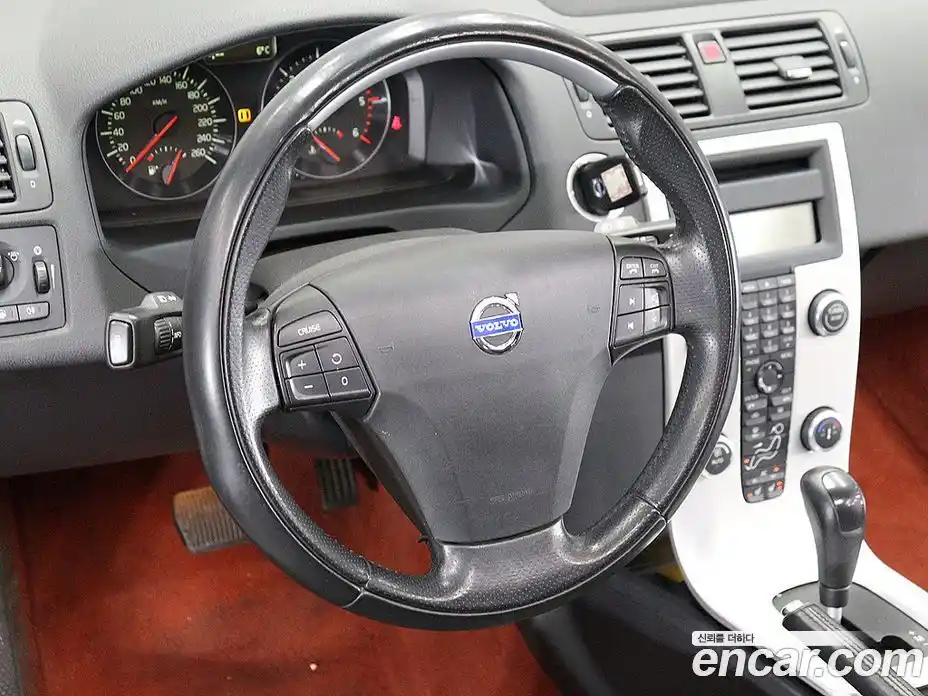 Volvo C30 2012 2.0 Автомат в Москве № 164858, фото 15