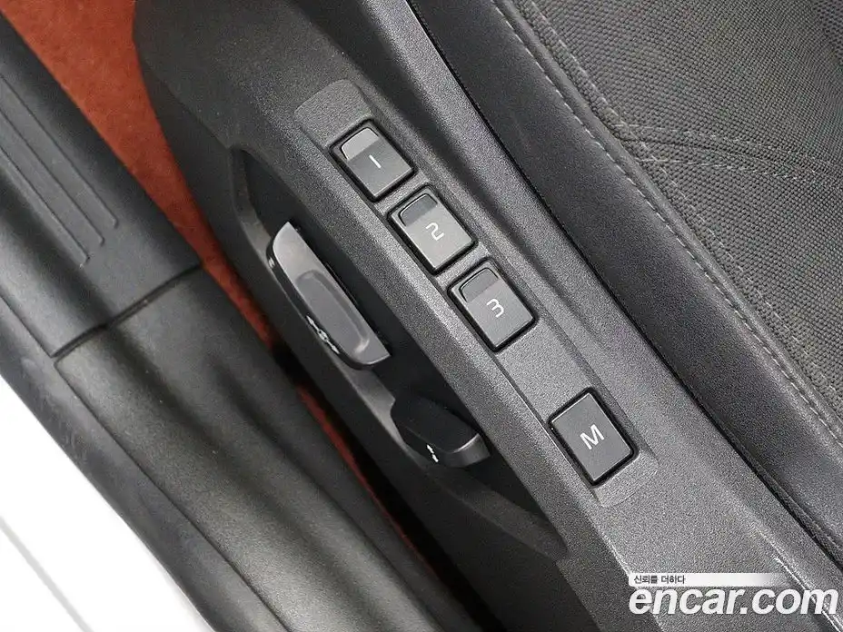 Volvo C30 2012 2.0 Автомат в Москве № 164858, фото 18