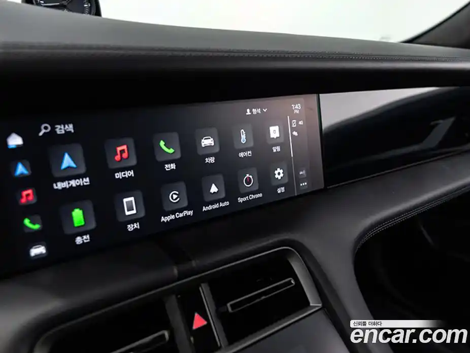 Porsche Taycan 2021 0.1 Автомат в Москве № 165768, фото 15