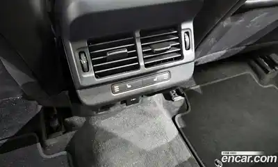 Land Rover Range-Rover Evoque 2024 2.0 Автомат в Москве № 165931, миниатюра 11