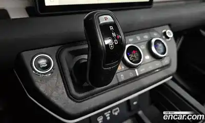 Land Rover Defender 2020 2.0 Автомат в Москве № 166164, миниатюра 4