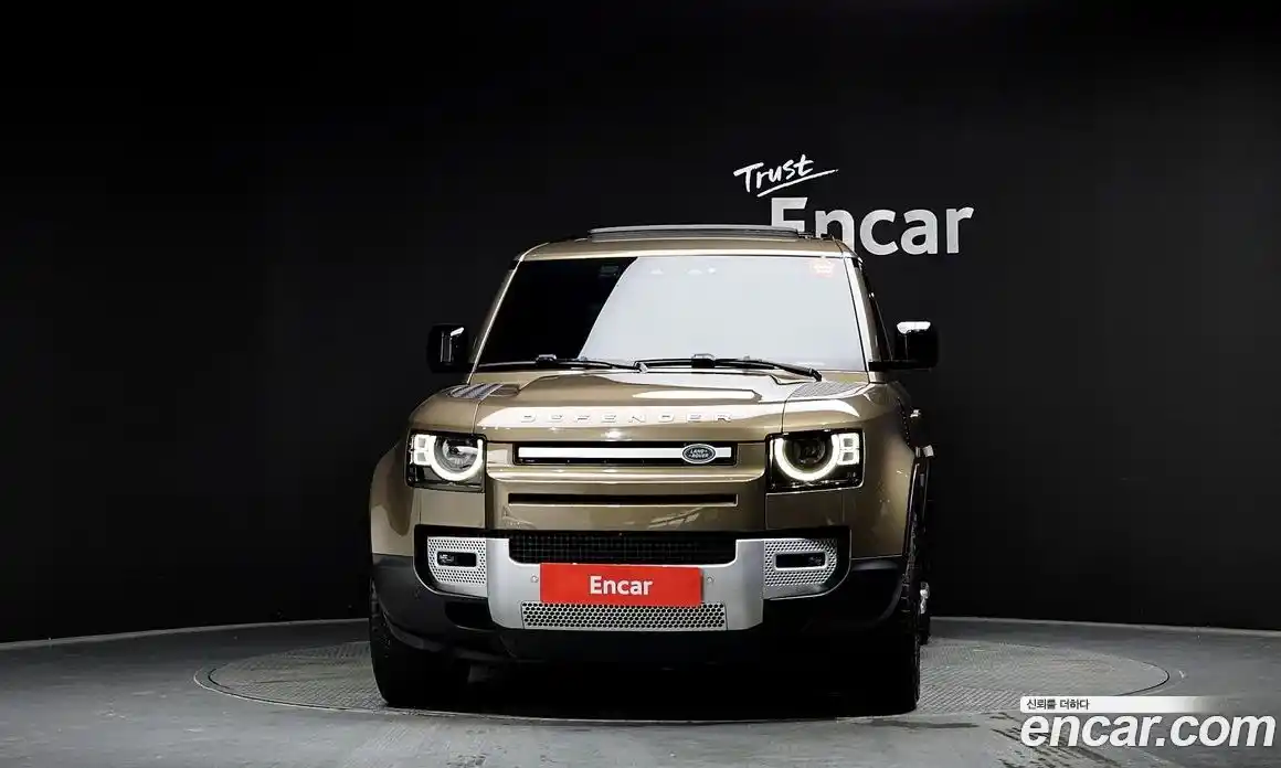 Land Rover Defender 2022 3.0 Автомат в Москве № 166530, фото 3