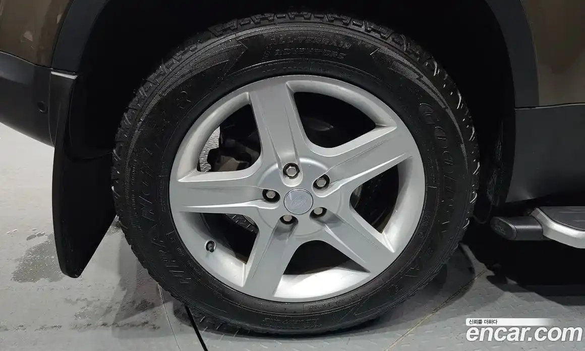 Land Rover Defender 2022 3.0 Автомат в Москве № 166530, фото 5