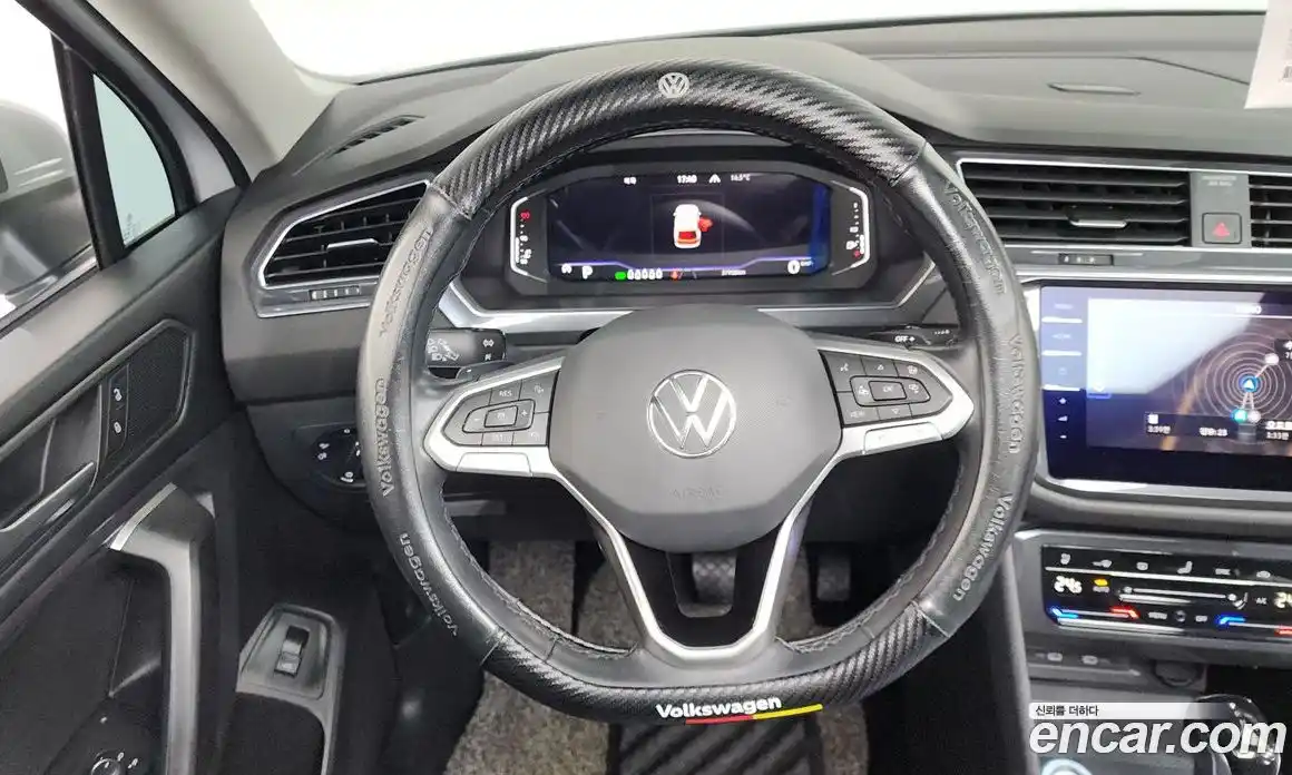 Volkswagen Tiguan 2022 2.0 Автомат в Москве № 168539, фото 13