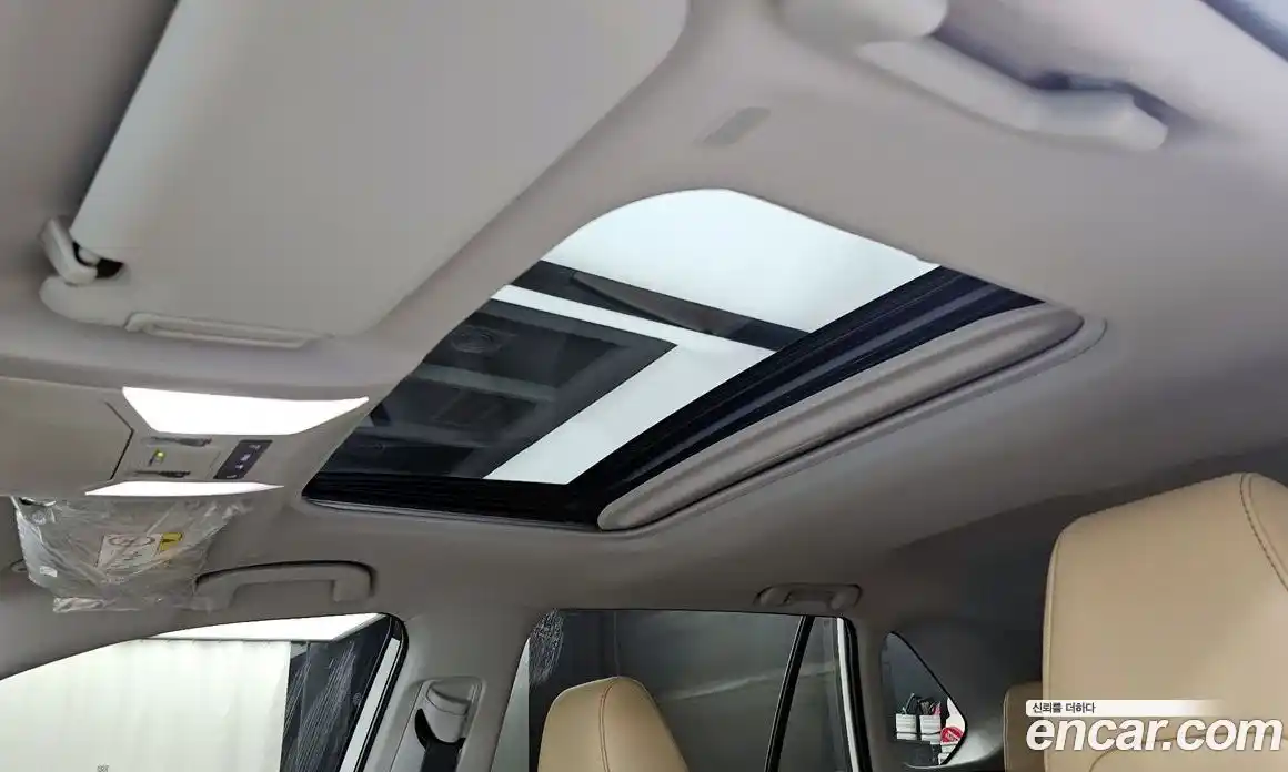 Toyota RAV4 2025 2.5 Автомат в Москве № 170135, фото 18