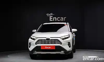 Toyota RAV4 2025 2.5 Автомат в Москве № 170135, миниатюра 3